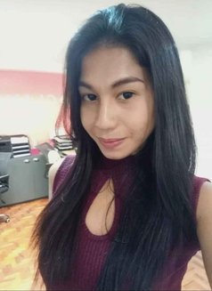 Angelic Top - Transsexual escort in Makati City Photo 3 of 10