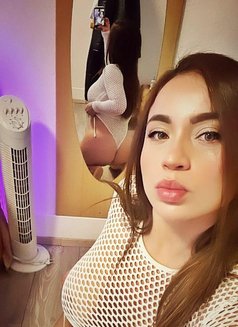 Angelica - escort in Barcelona Photo 2 of 4