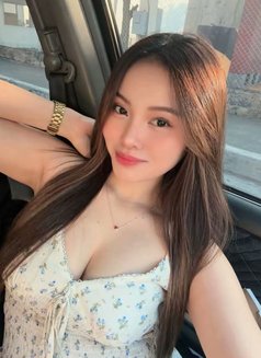 Angelica - escort in Manila Photo 7 of 9