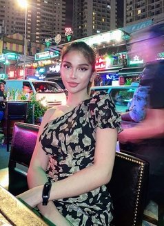Angelica Jennie - Transsexual escort in Kuala Lumpur Photo 1 of 3