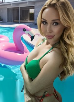 Angelica - puta in Pattaya Photo 6 of 12