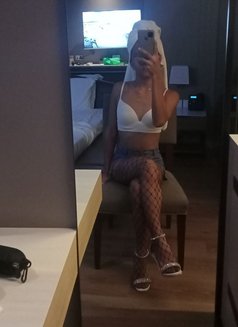 Angelica Ts 19yrs Old - Transsexual escort in Makati City Photo 6 of 13