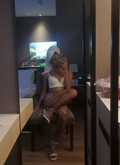 Angelica Ts 19yrs Old - Transsexual escort in Makati City Photo 7 of 13