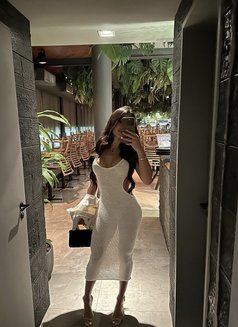 Angelina - escort in Marbella Photo 3 of 4