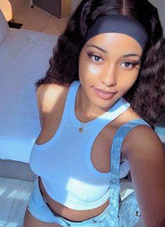 Angelina - escort in Bordeaux Photo 1 of 7