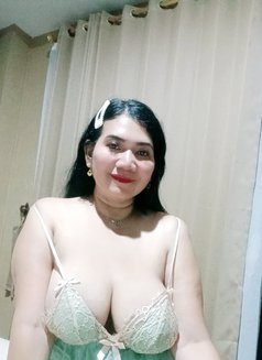 Angelina - escort in Bali Photo 2 of 3