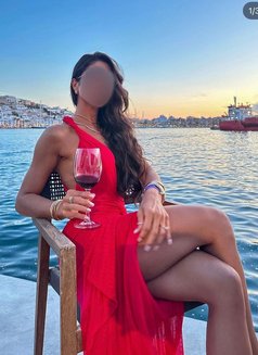 Angelina - escort in Doha Photo 5 of 10