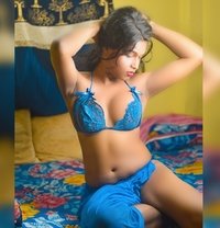 Call me mom angelina - Transsexual escort in Kolkata Photo 14 of 30