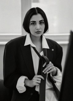 Vanessa Russian🇷🇺 POPPERS - Transsexual escort in Riyadh Photo 6 of 14