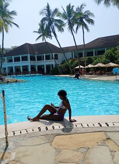 Angeline M - escort in Mombasa Photo 4 of 5