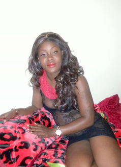 Angellove - escort in Dubai Photo 4 of 7