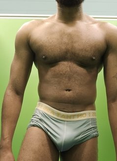 Angelo - Acompañantes masculino in Dubai Photo 3 of 4