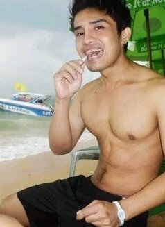 Angelo republic - Male escort in Manila Photo 5 of 5