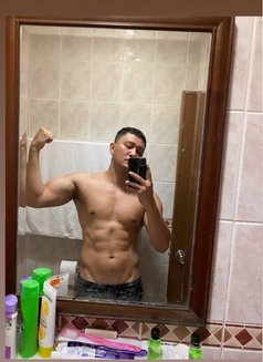 Angga Jkt - Male escort in Jakarta Photo 8 of 11
