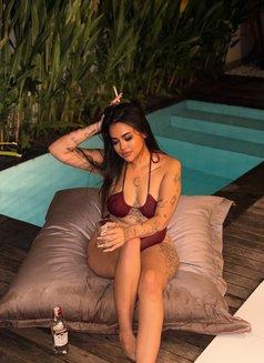 Anggie - escort in Bali Photo 3 of 9