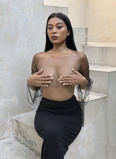 Anggun - escort in Bali Photo 29 of 29