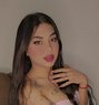 Angi - Transsexual escort in Beirut Photo 5 of 8