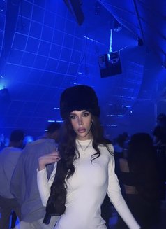 Angie Azzam 23cm - Transsexual escort in Beirut Photo 30 of 30