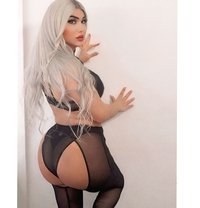 Ango 21cm - Transsexual escort in Beirut Photo 4 of 30