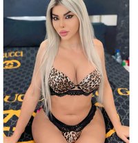 Ango 21cm - Transsexual escort in Beirut