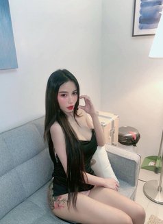 Anh Lee Chu - Acompañantes transexual in Manila Photo 7 of 10