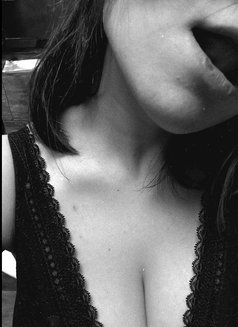 Ani - escort in Yerevan Photo 9 of 10