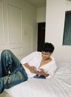 Ani - Male escort in Mumbai Photo 4 of 10