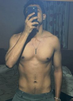 Ani - Male escort in Mumbai Photo 2 of 4
