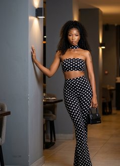 Ani Sexy - puta in Ikeja Photo 1 of 3