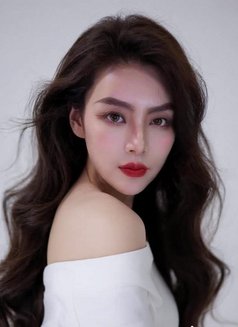 Ani - escort in Riyadh Photo 3 of 8