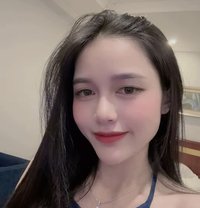 Anie - puta in Hamilton, Canada