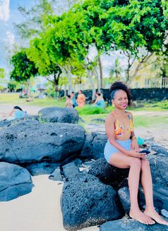 Aniel - puta in Mauritius Photo 6 of 6