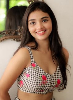 Anika incall and outcall available - puta in Kalyan Photo 1 of 2