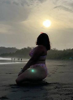 Ashi - escort in Mumbai Photo 2 of 4