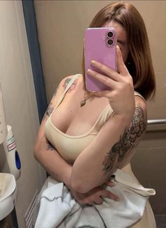 Anika GFE' PARTY' - escort in Kuala Lumpur Photo 3 of 9