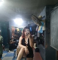 Anika - puta in Manila