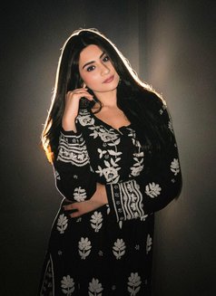 Anika - puta in Dubai Photo 6 of 6
