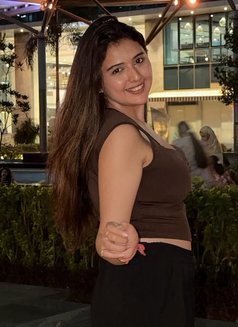 Anika - escort in Maldives Photo 3 of 4