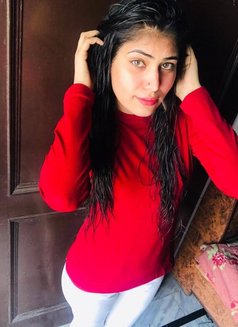 Anika - escort in New Delhi Photo 5 of 6