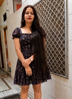 Anika - escort in Mumbai Photo 1 of 1
