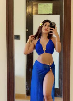 Anika Indian Model - escort in Dubai Photo 2 of 9