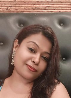 ️Anika Let's do cam session & sex chat - escort in Chennai Photo 3 of 3