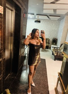 Anika Trans - Transsexual escort in Mumbai Photo 15 of 24