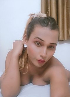 Anika Trans - Transsexual escort in Mumbai Photo 22 of 24