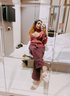 Anika Trans - Transsexual escort in Mumbai Photo 13 of 24