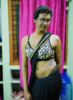 Anika Reddy143 - Transsexual escort in Hyderabad Photo 2 of 7
