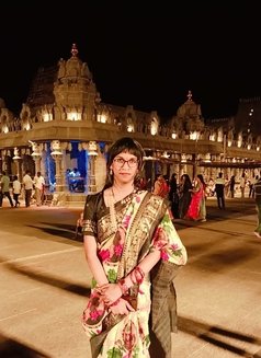 Anika Reddy143 - Transsexual escort in Hyderabad Photo 6 of 7