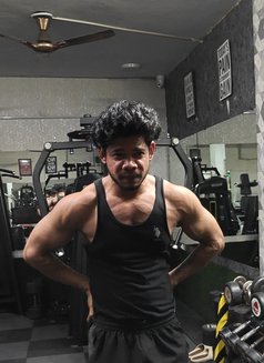 Aniket - Male escort in New Delhi Photo 3 of 5