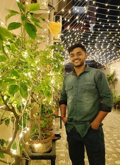 Aniket Prasad - Male escort in Kolkata Photo 7 of 7