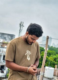 Aniket Singh - Male escort in Noida Photo 1 of 5
